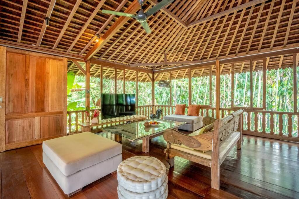Secret River Villa - Luxury Villa 5 Bedrooms - Kerobokan - Canggu Экстерьер фото